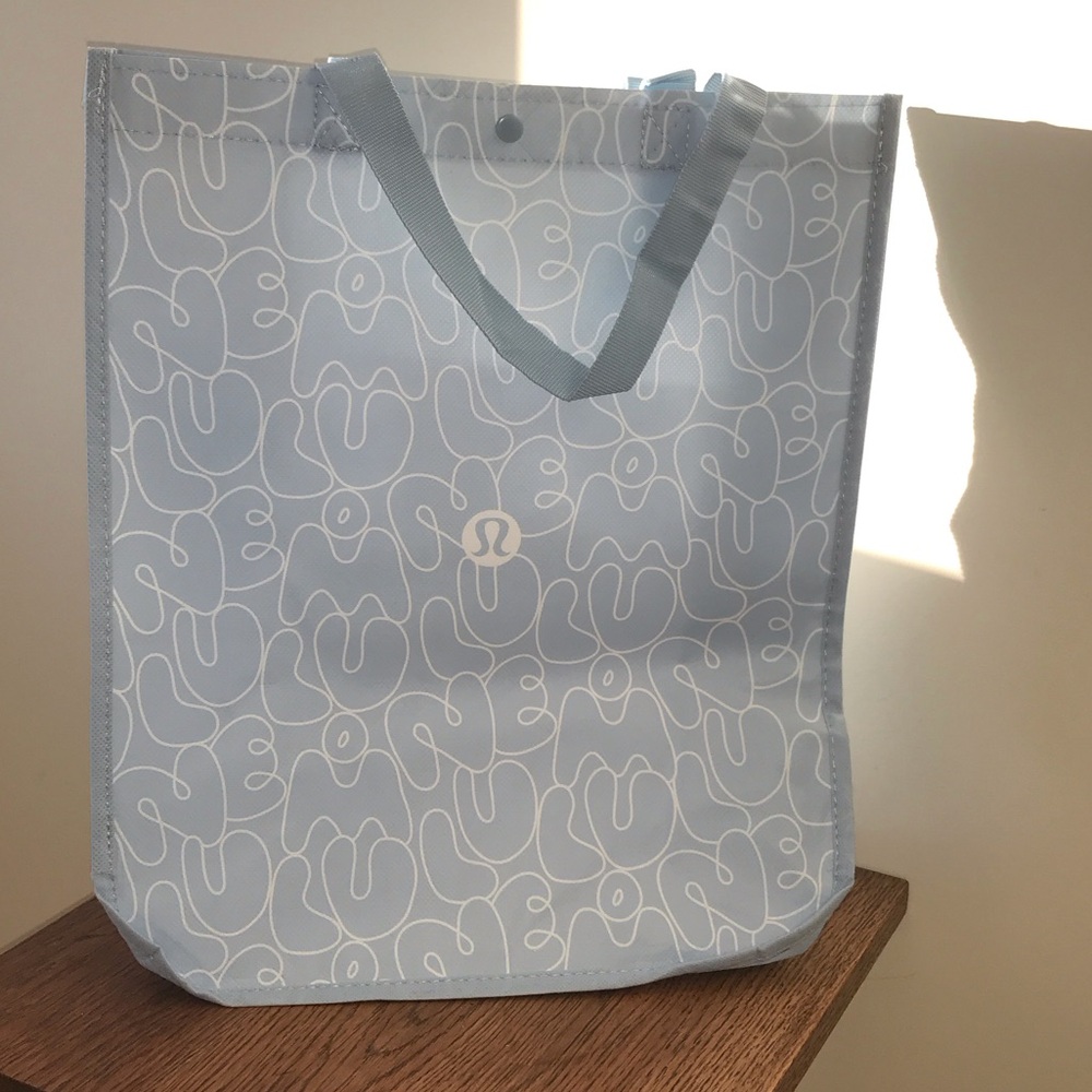 Large Lululemon 16” x 14” x 5” Bag